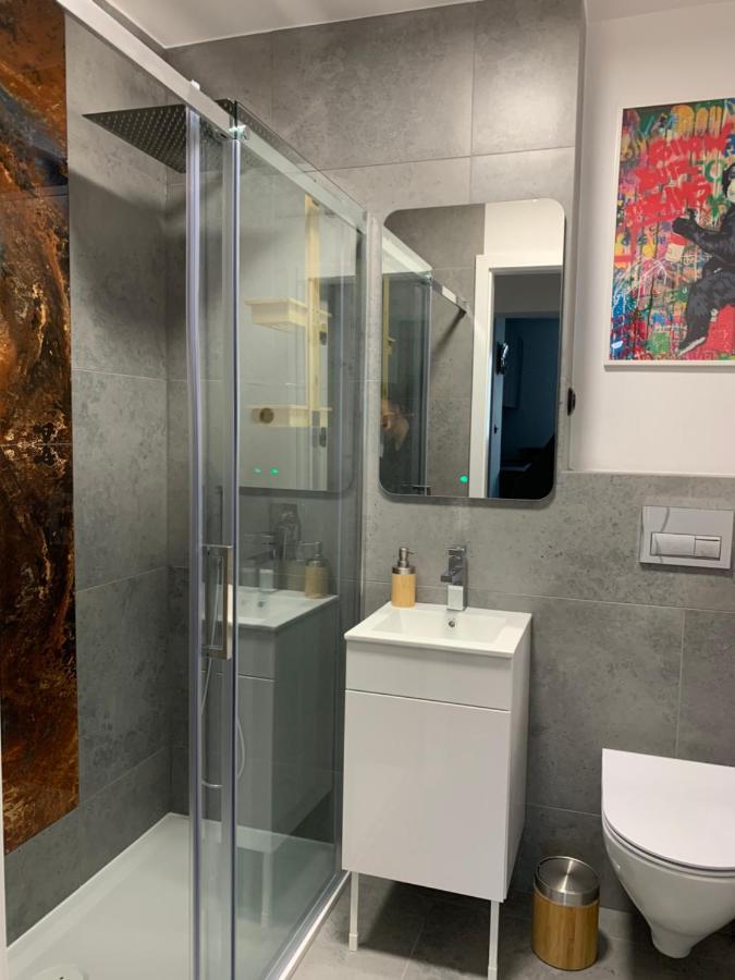 Metro Trocka Apartment 바르샤바 외부 사진