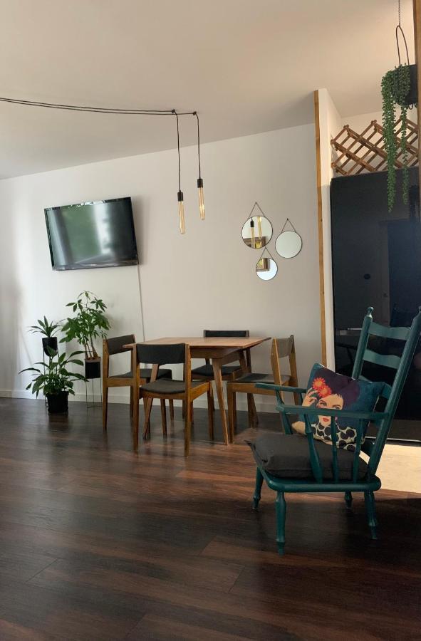 Metro Trocka Apartment 바르샤바 외부 사진